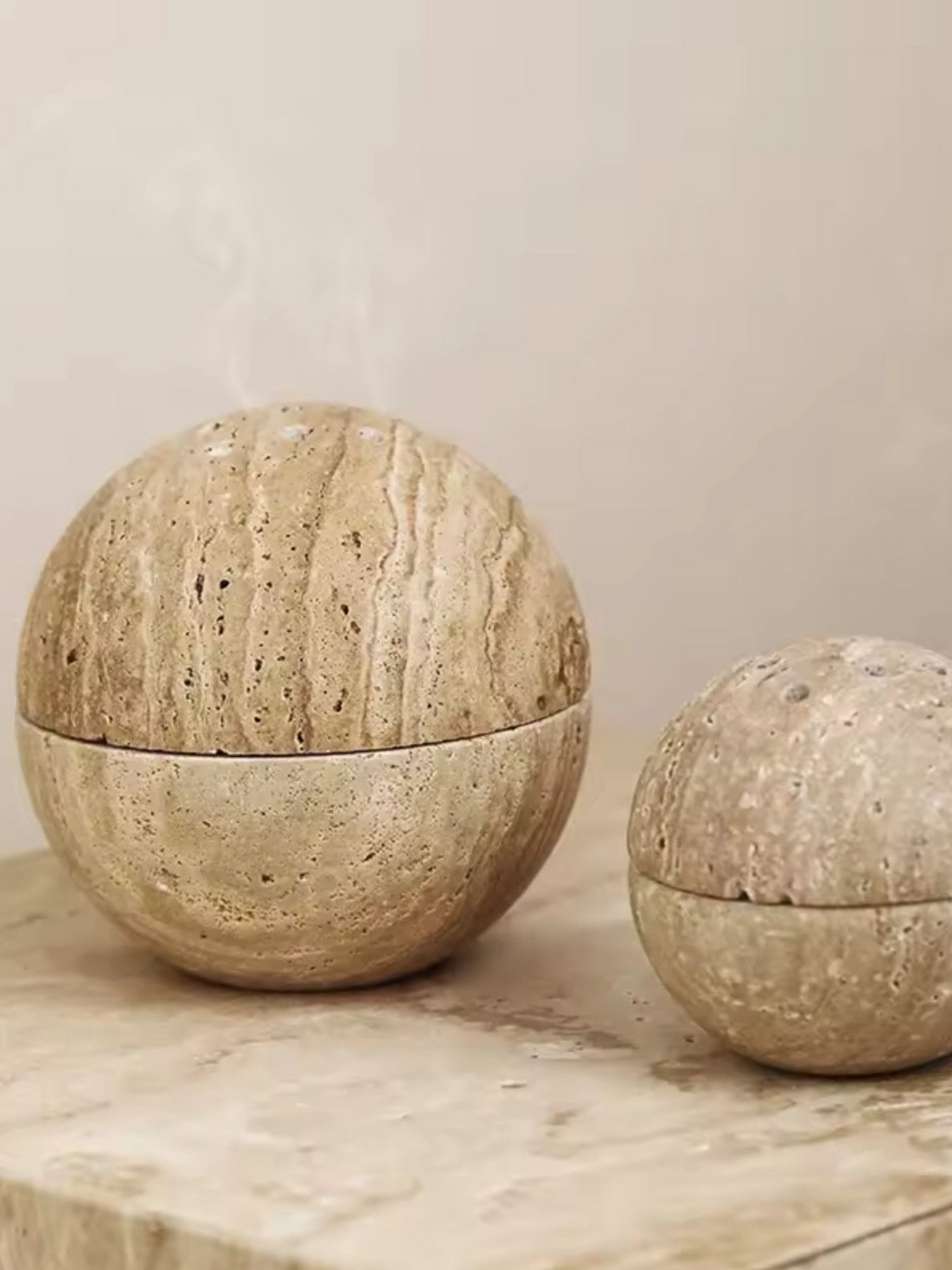 Brûleur d’Encens Travertin XL – Élégance et Tradition