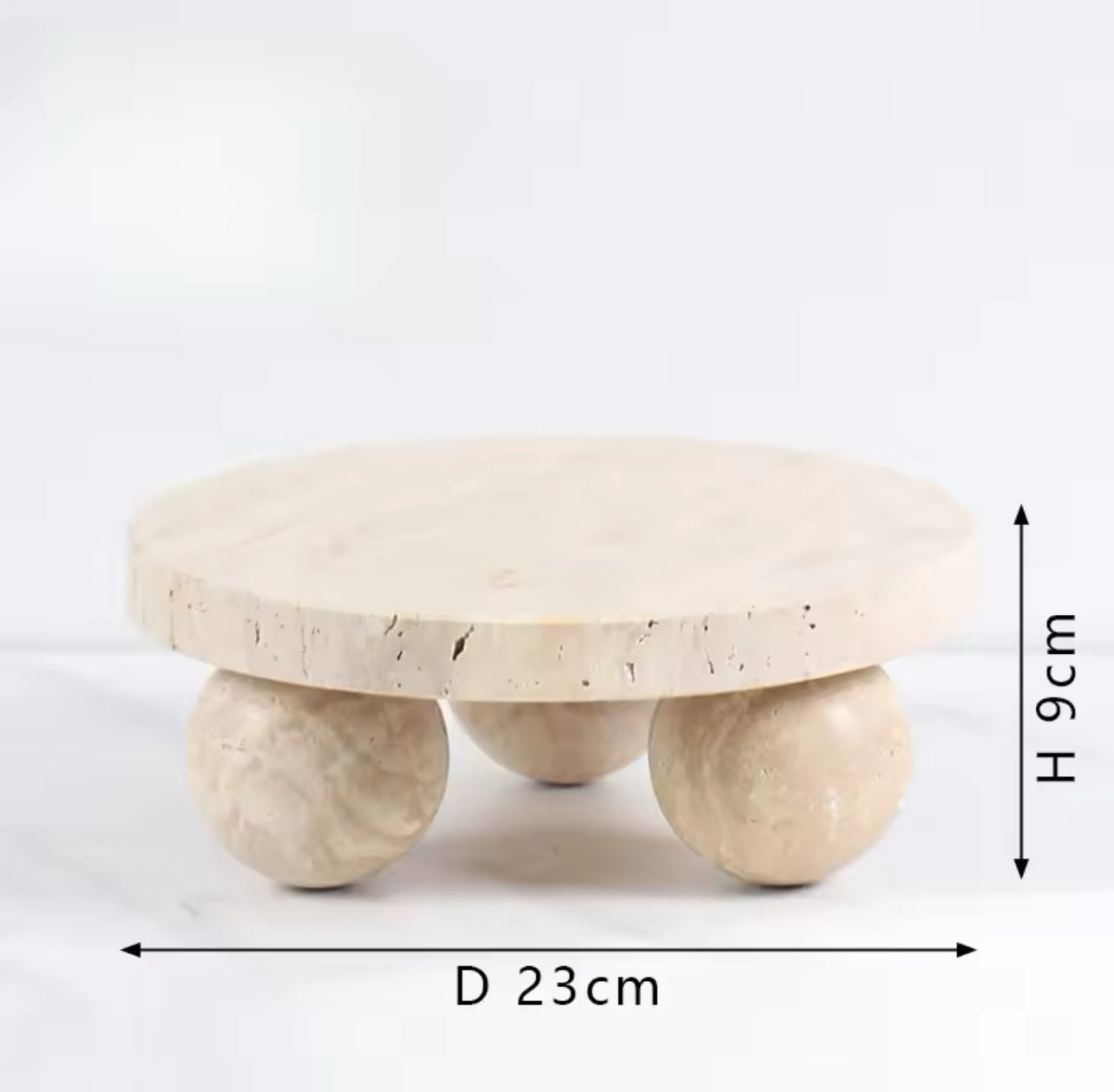 Plateau en Travertin – Raffinement et Savoir-Faire